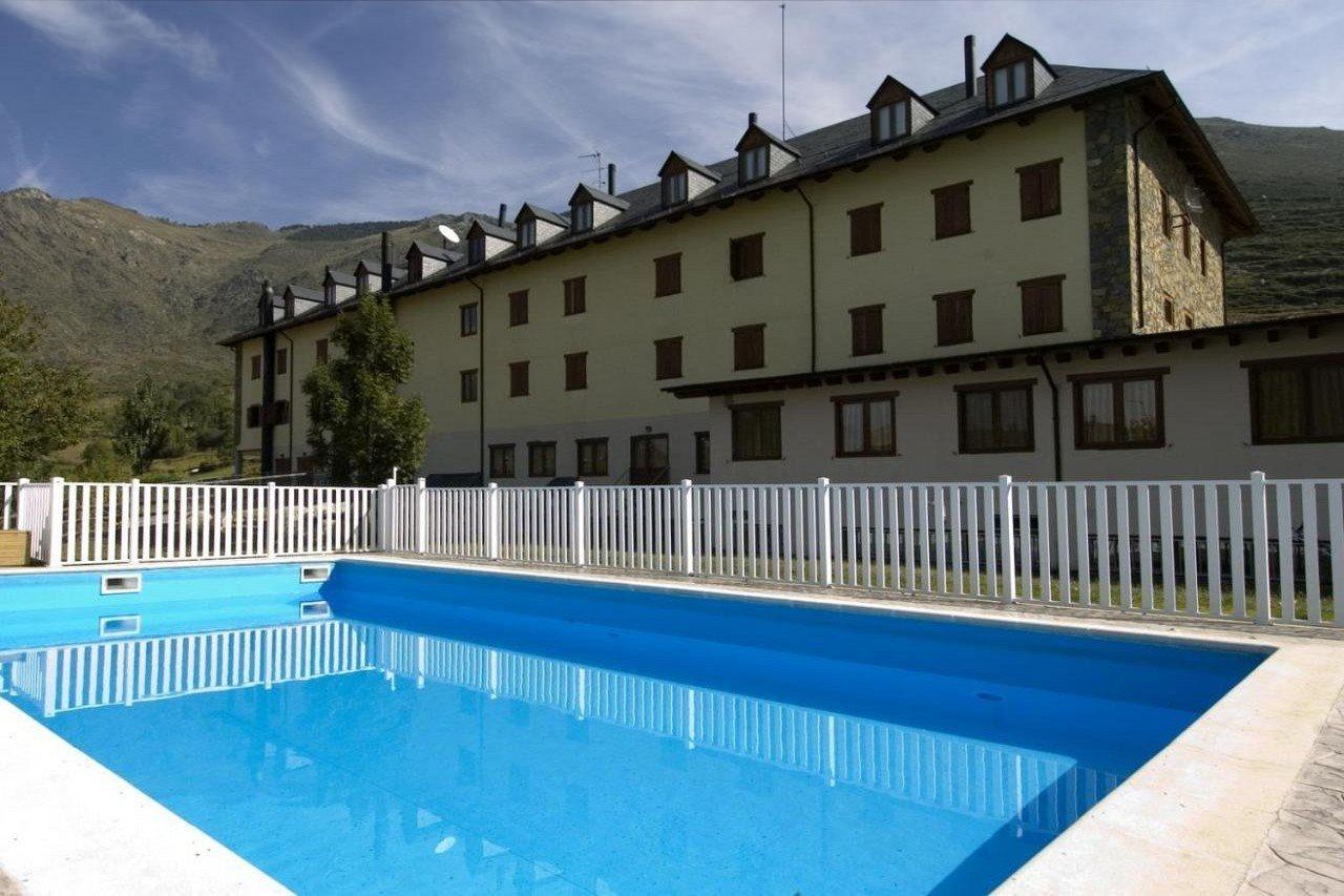 Residencial La Solana Hotel Vall De Boi Exterior photo