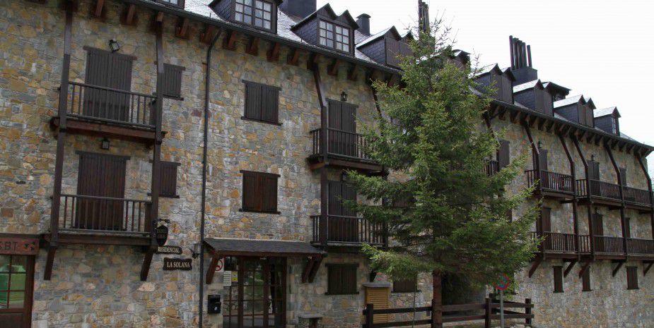 Residencial La Solana Hotel Vall De Boi Exterior photo