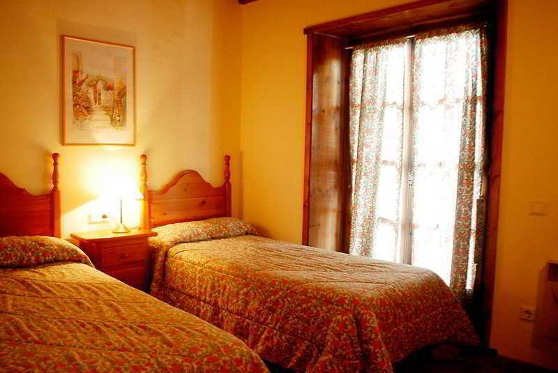 Residencial La Solana Hotel Vall De Boi Exterior photo
